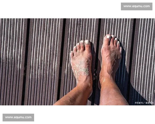 全球脚臭大赛来袭 谁的脚气最具震撼力 一场嗅觉与勇气的较量 全球脚臭大赛来袭 谁的脚气最具震撼力 一场嗅觉与勇气的较量