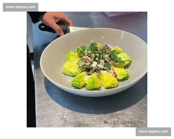 创意冷菜大赛:展现烹饪才华的精彩对决与美味碰撞 创意冷菜大赛:展现烹饪才华的精彩对决与美味碰撞