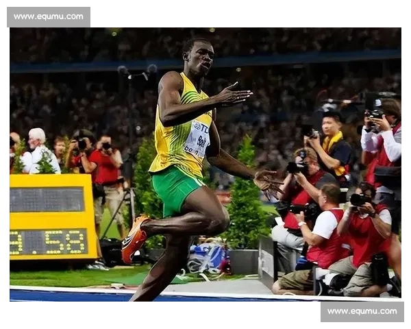 博尔特首次赛场亮相 从无名小卒到闪电王的传奇之路 博尔特首次赛场亮相 从无名小卒到闪电王的传奇之路