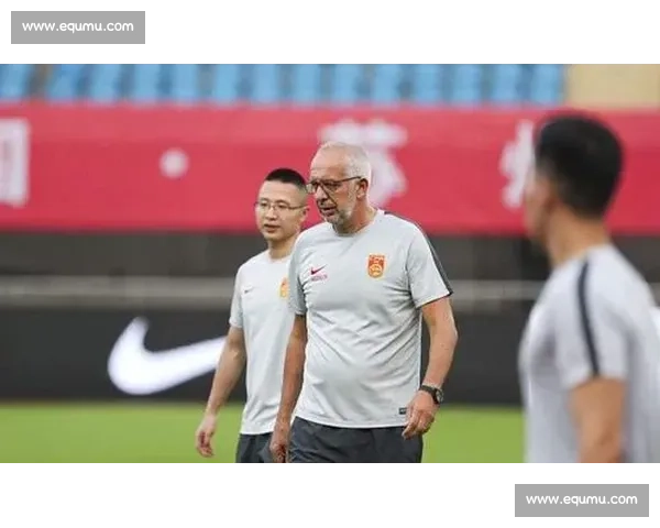 康纳比赛时间调整带来新挑战 赛程变动引发球迷关注